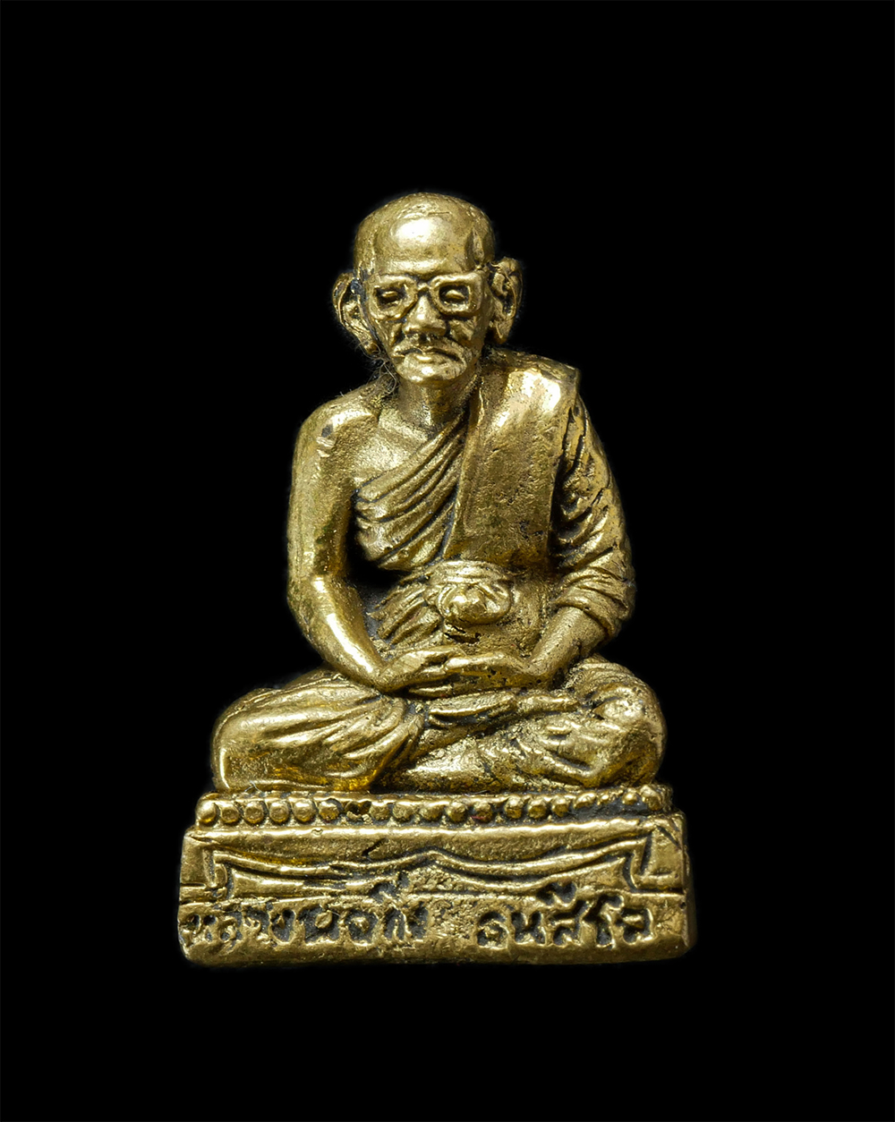 29Jul24 (48)ap.jpg - รูปหล่ออุดกริ่ง หลวงพ่อกิ่ง ธนสีโล รุ่น มหามงคล อายุ 99 ปี พ.ศ.2557 วัดวังตะคร้อ อ.บ้านด่านลานหอย จ.สุโขทัย เนื้อทองทิพย์ พระเก่าสวย มวลสารดี สร้างน้อ [..] | https://kamulet.in.th